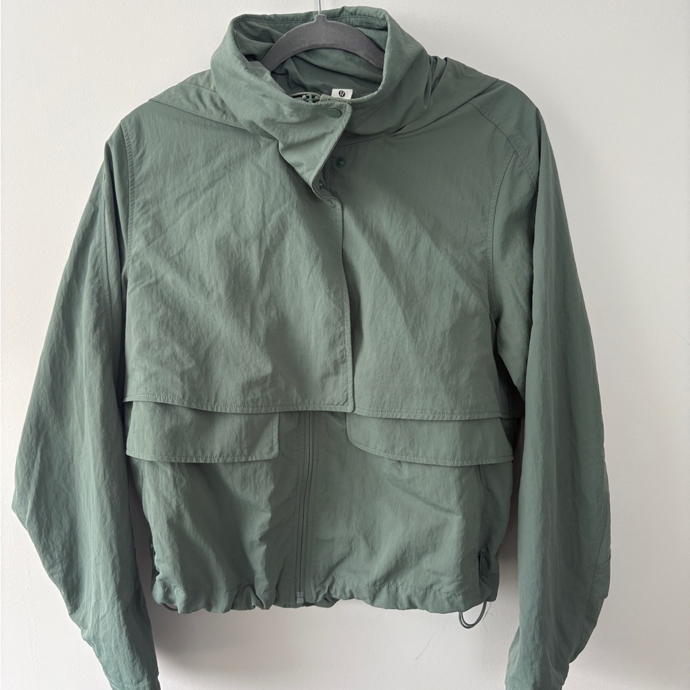 *New without tags* Lululemon Always Effortless classic fit women’s jacket